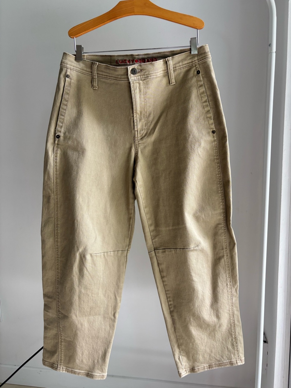 Lucky Brand Straight Leg Khaki Crop Pants